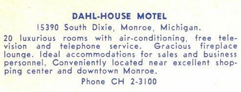 Motel Seven (Dahl House Motel) - Street View Over The Years (newer photo)